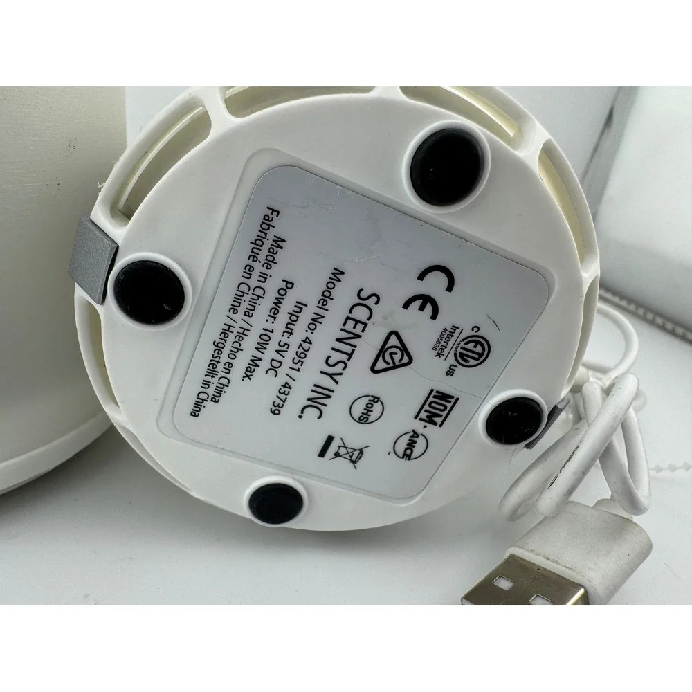 Scentsy Wall Fan Diffuser Set of 2 White Grey Excellent USB Powered 42951 43739